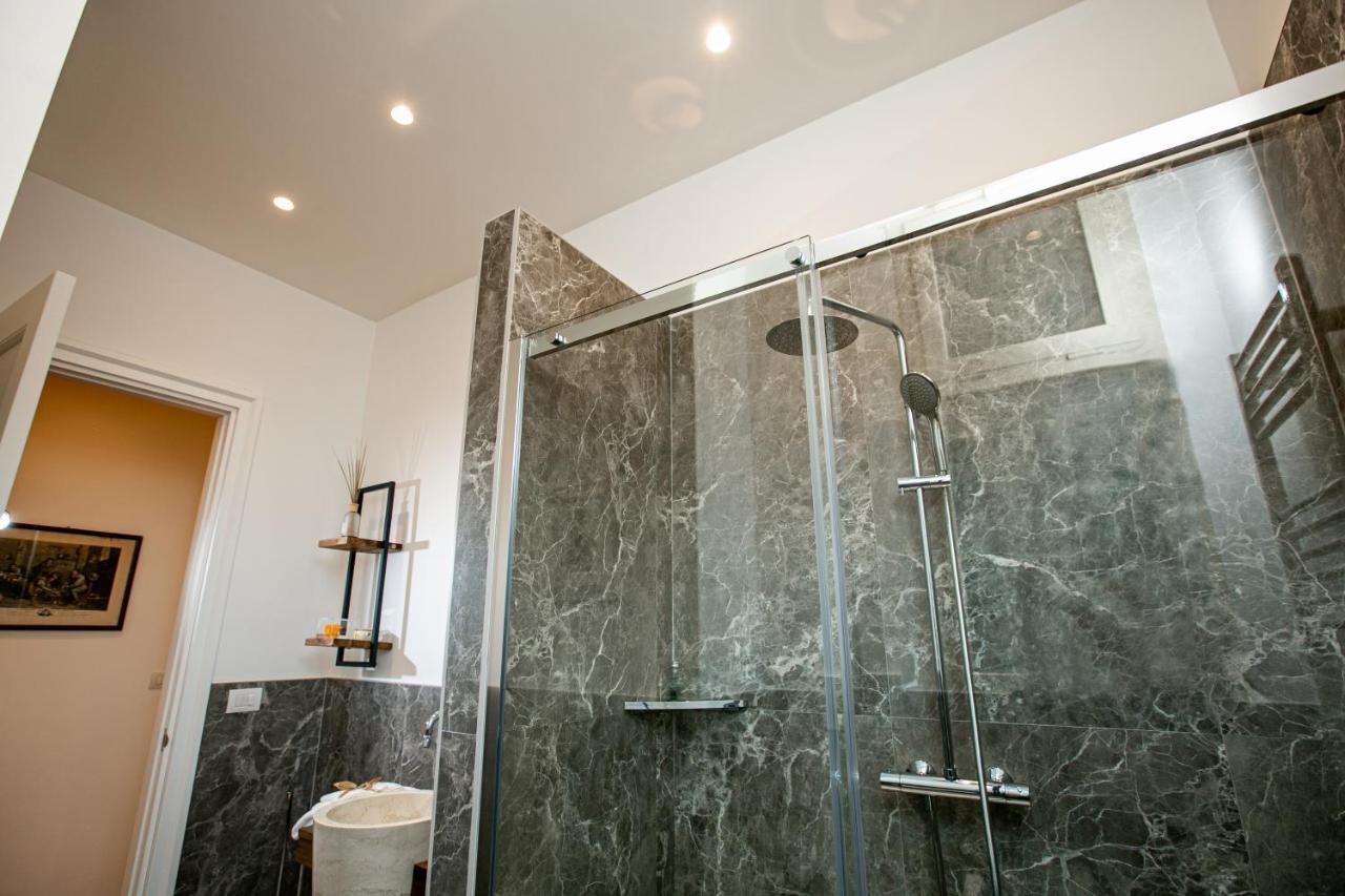 Abate Luxury Interno 3 Apartment Бари Екстериор снимка