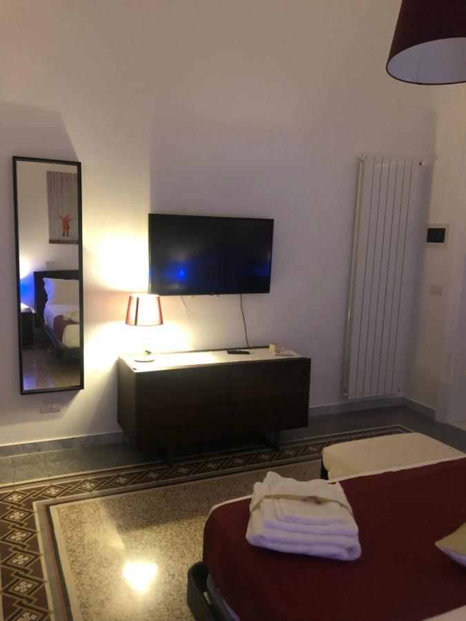 Abate Luxury Interno 3 Apartment Бари Екстериор снимка