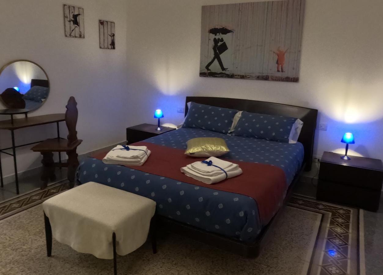 Abate Luxury Interno 3 Apartment Бари Екстериор снимка