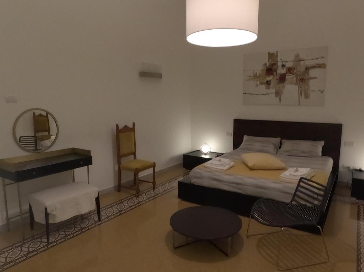 Abate Luxury Interno 3 Apartment Бари Екстериор снимка