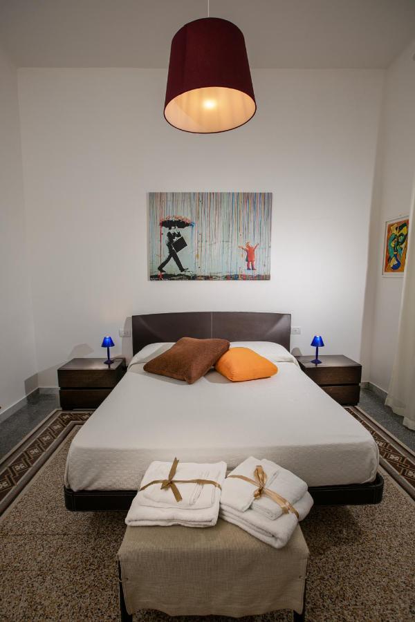 Abate Luxury Interno 3 Apartment Бари Екстериор снимка